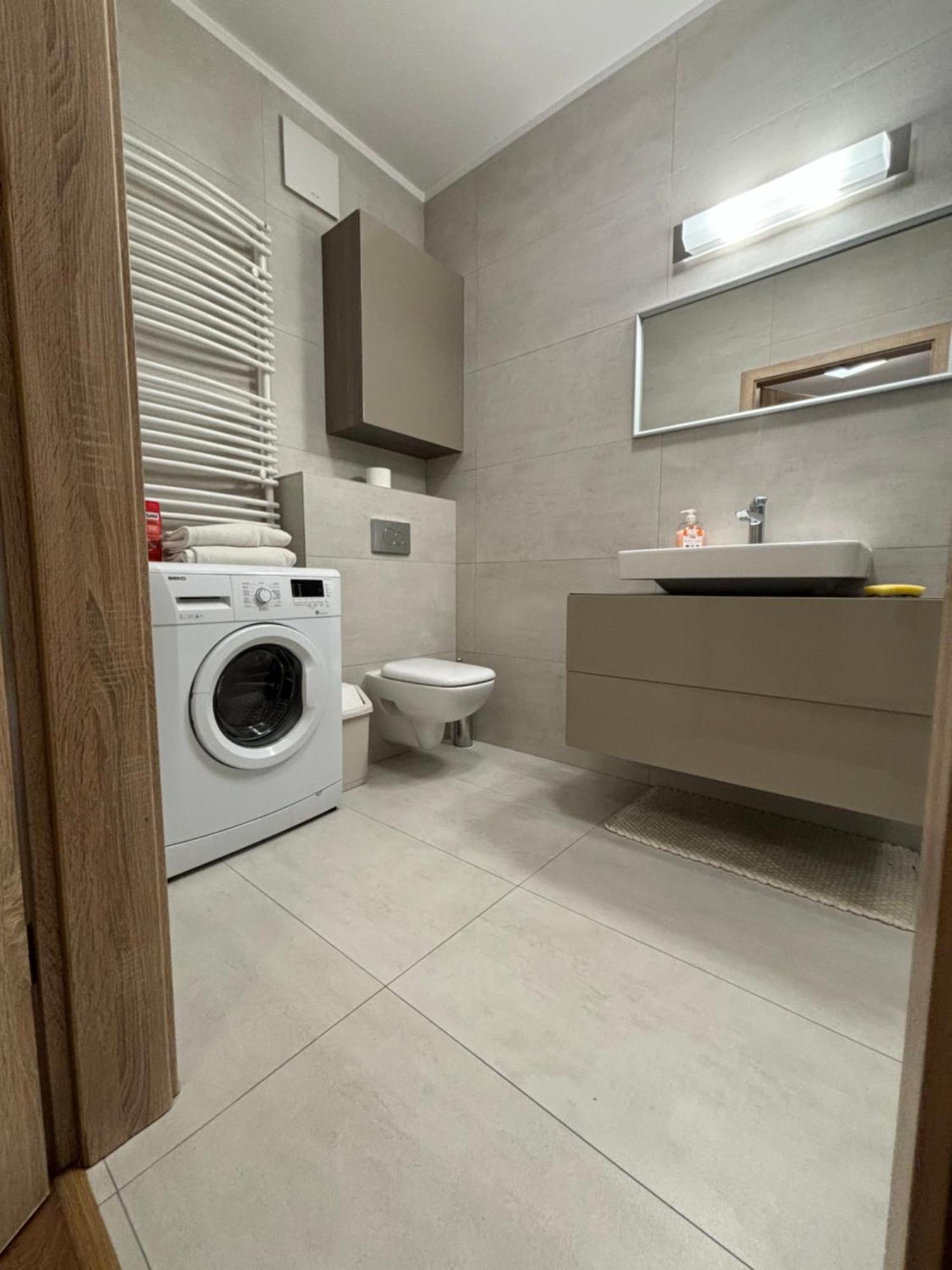 ורשה Platinum Towers Apartments מראה חיצוני תמונה